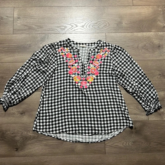 Jodifl cute top. - Picture 1 of 5
